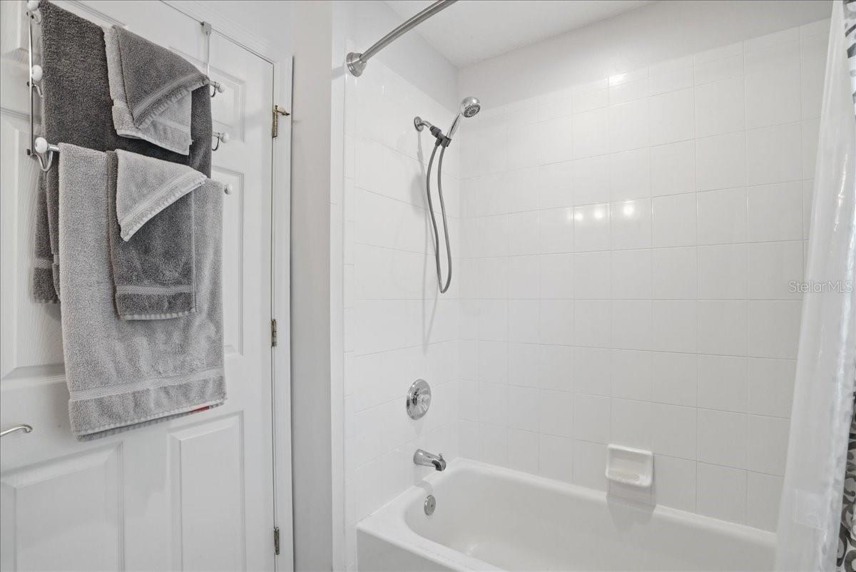 SWEETWATER VILLAS AT SOUTHWOOD PH 02 - Residential