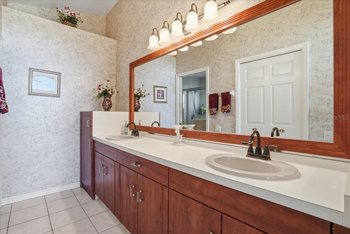 SWEETWATER VILLAS AT SOUTHWOOD PH 02 - Residential