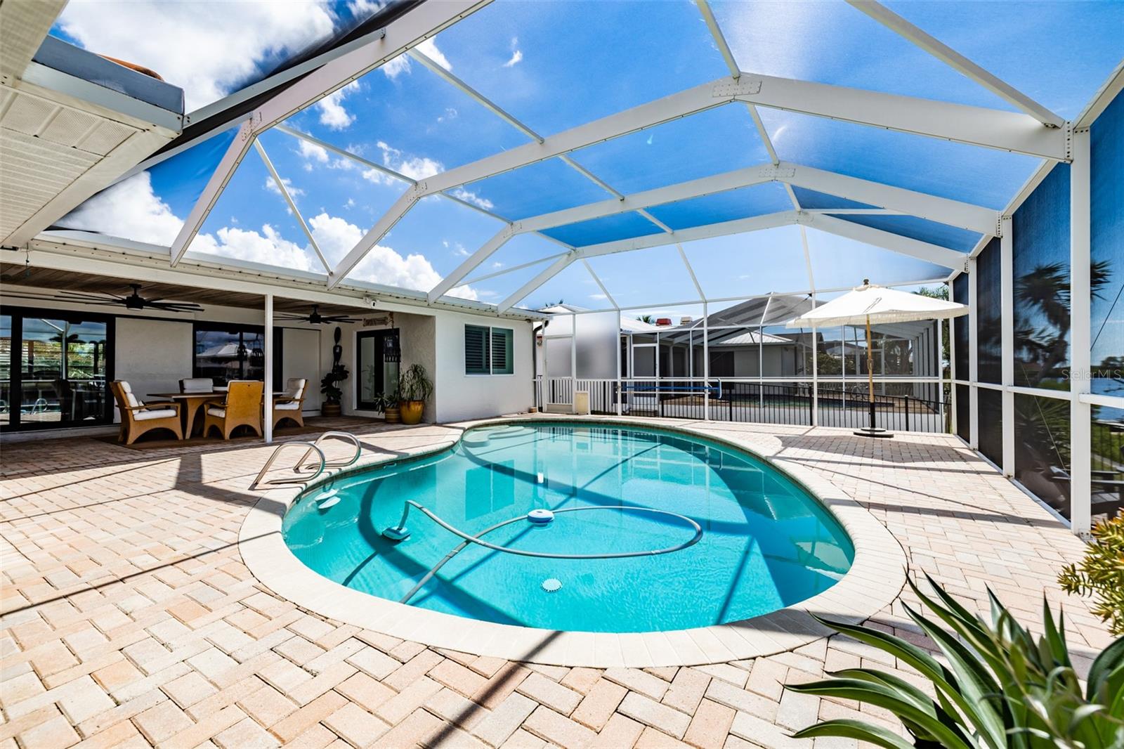 A RESUB OF A POR OF APOLLO - Residential