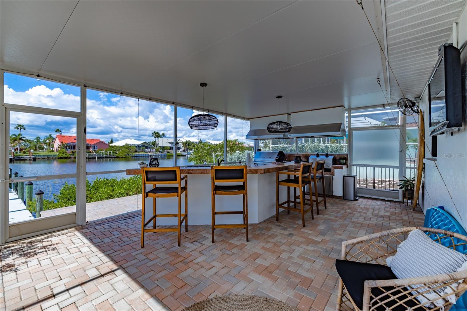 A RESUB OF A POR OF APOLLO - Residential