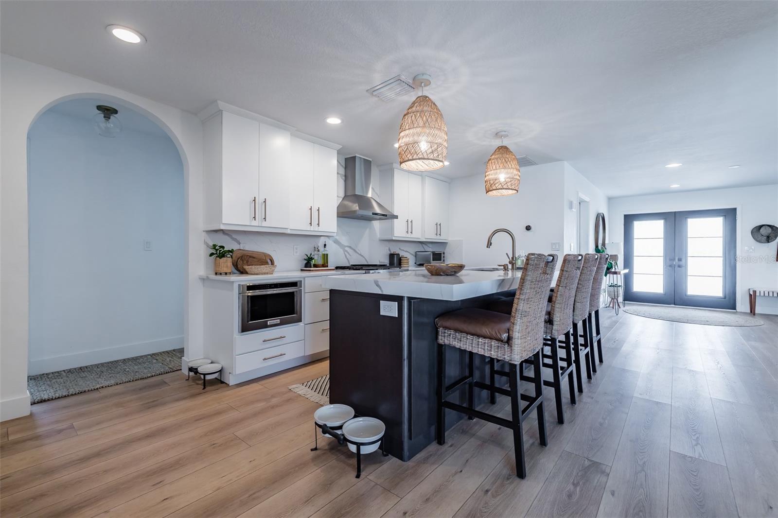 A RESUB OF A POR OF APOLLO - Residential