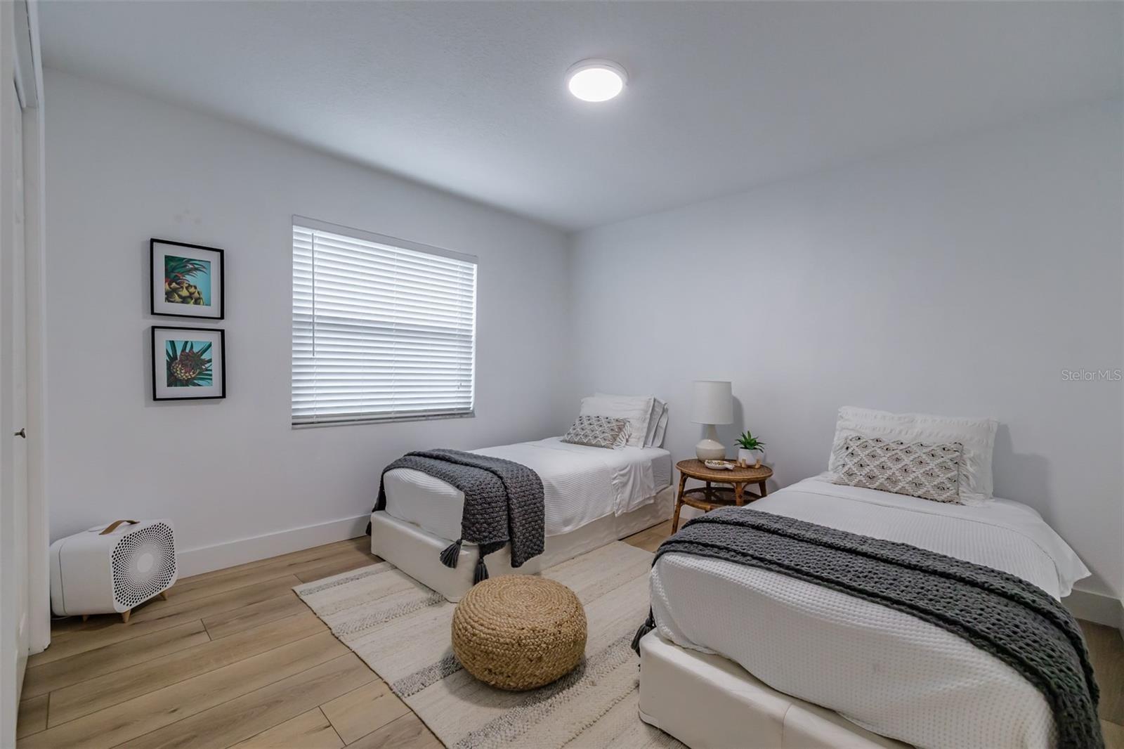 A RESUB OF A POR OF APOLLO - Residential