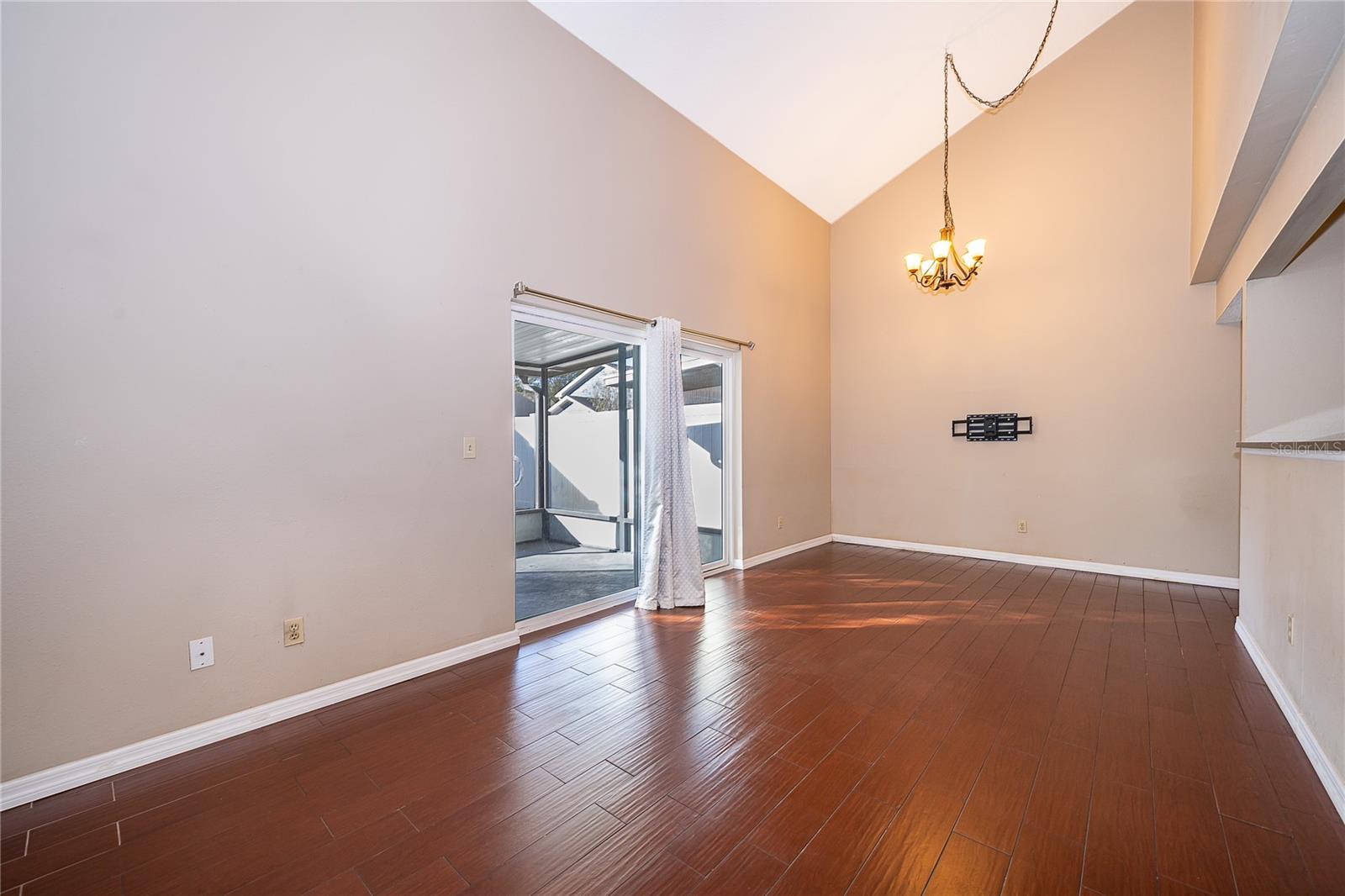 FERNBROOK TRAILS - Residential