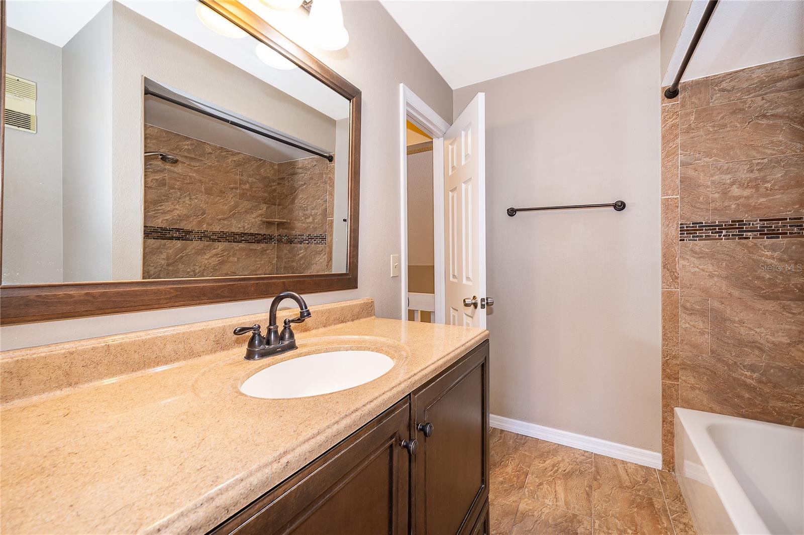 FERNBROOK TRAILS - Residential