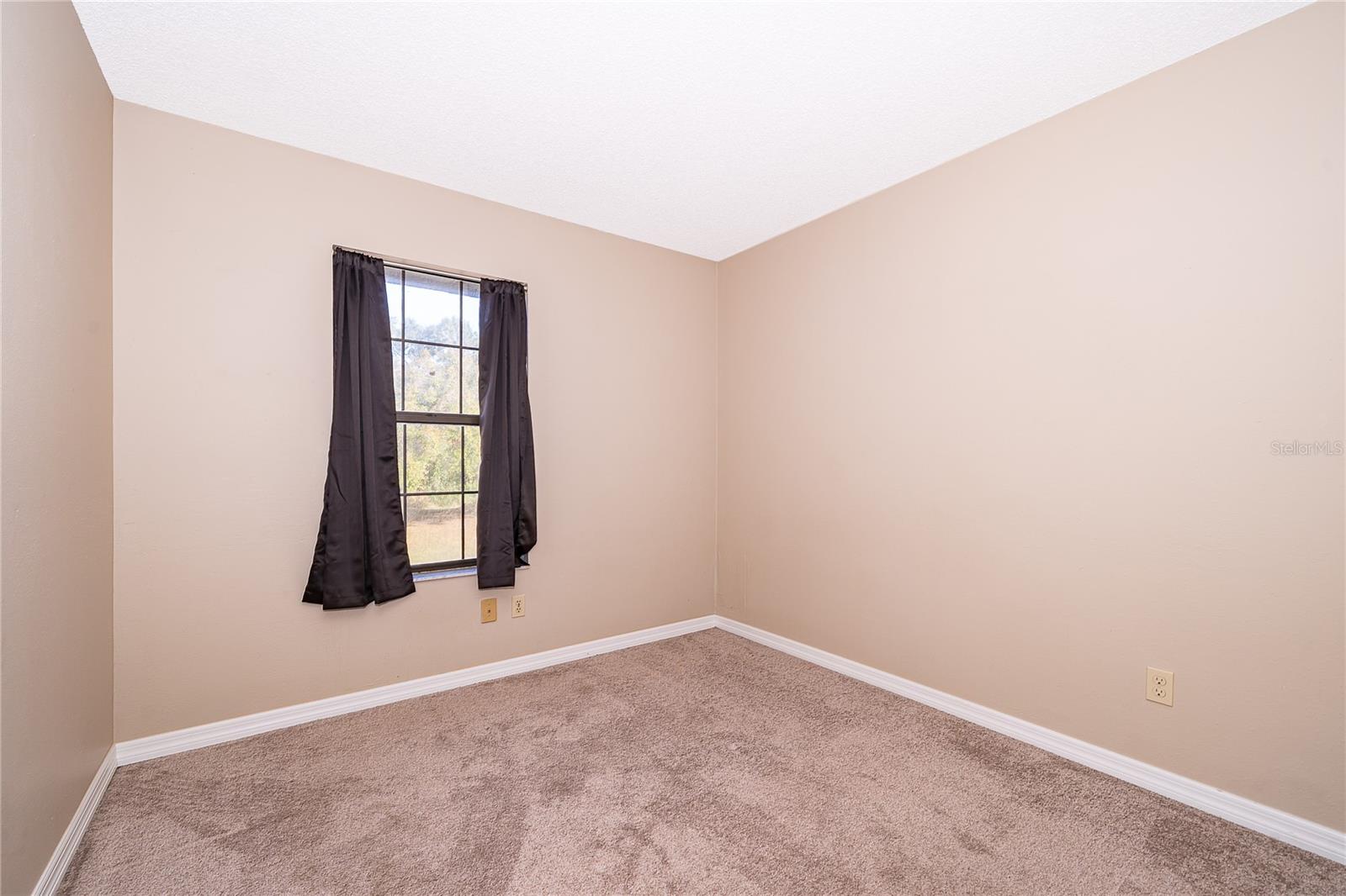 FERNBROOK TRAILS - Residential