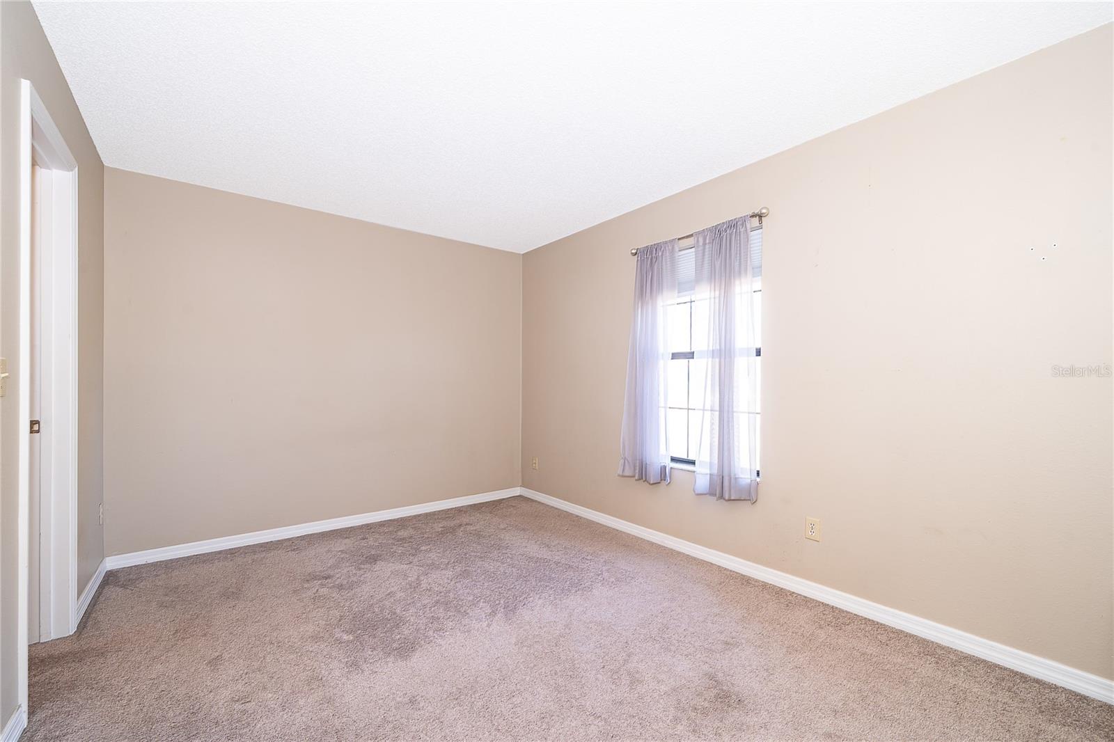 FERNBROOK TRAILS - Residential