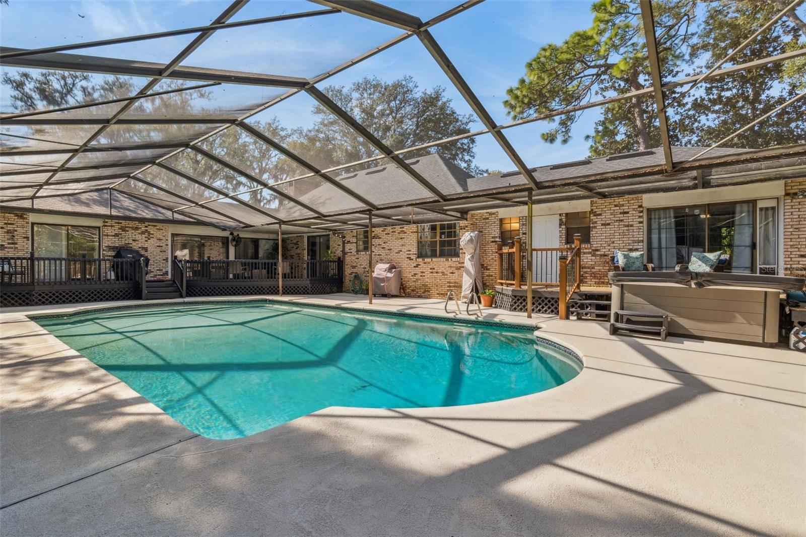 SWEETWATER OAKS SEC 07 - Residential