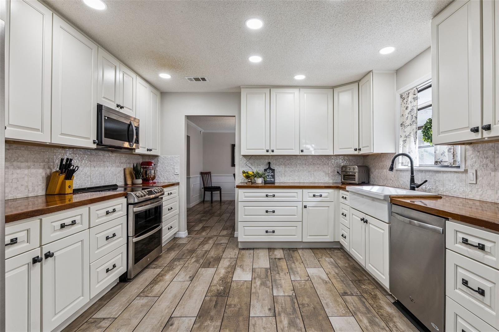 SWEETWATER OAKS SEC 07 - Residential