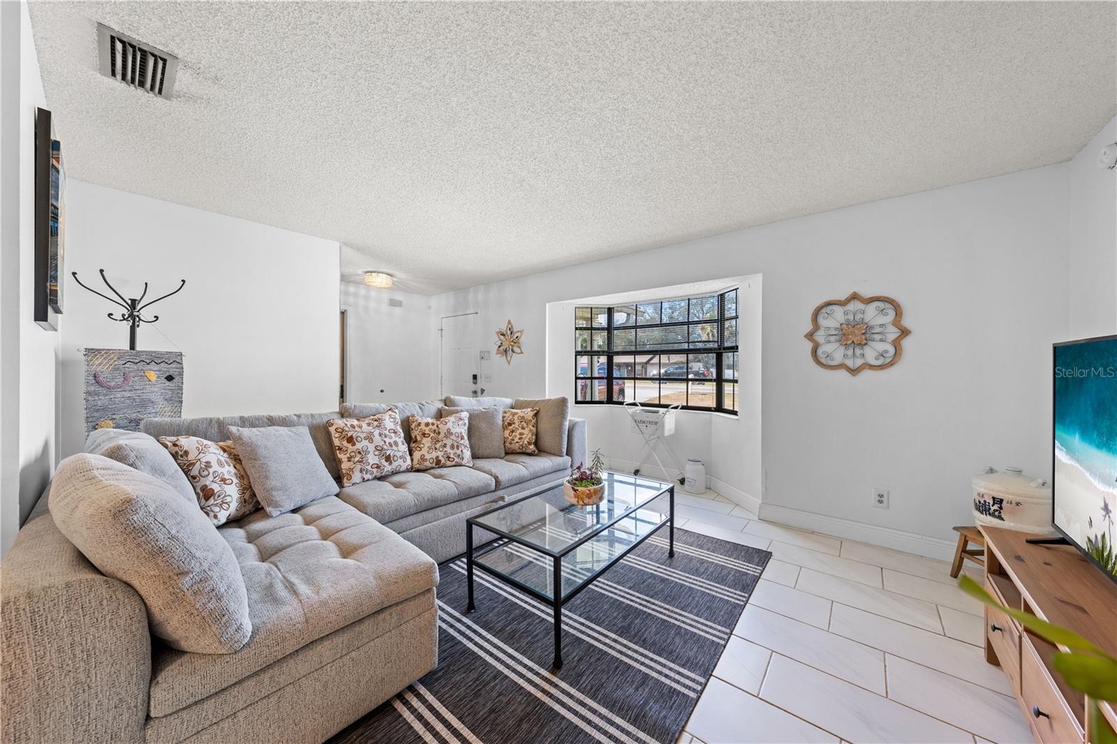 DELTONA LAKES UNIT 12 - Residential