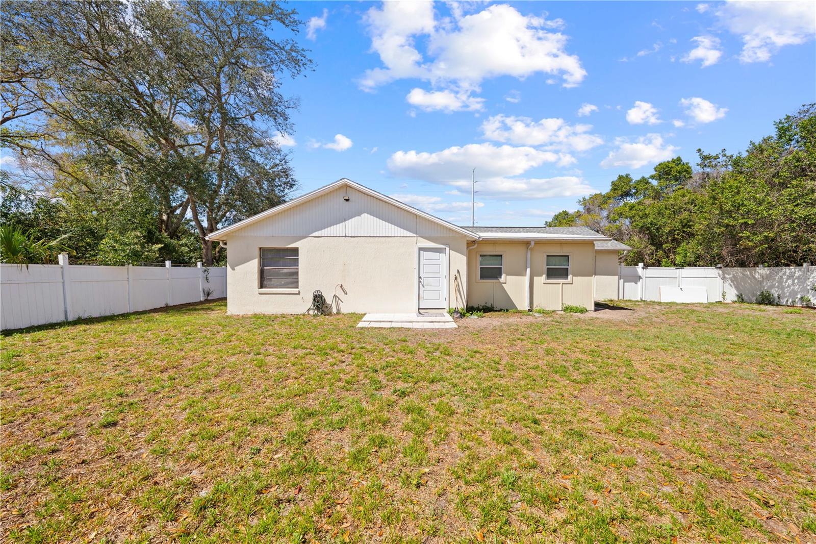 DELTONA LAKES UNIT 12 - Residential