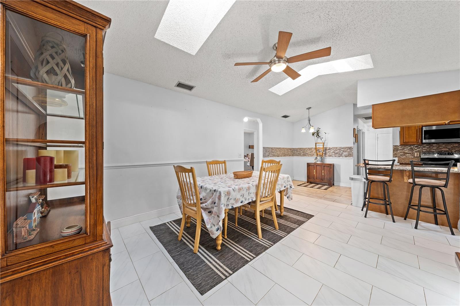 DELTONA LAKES UNIT 12 - Residential