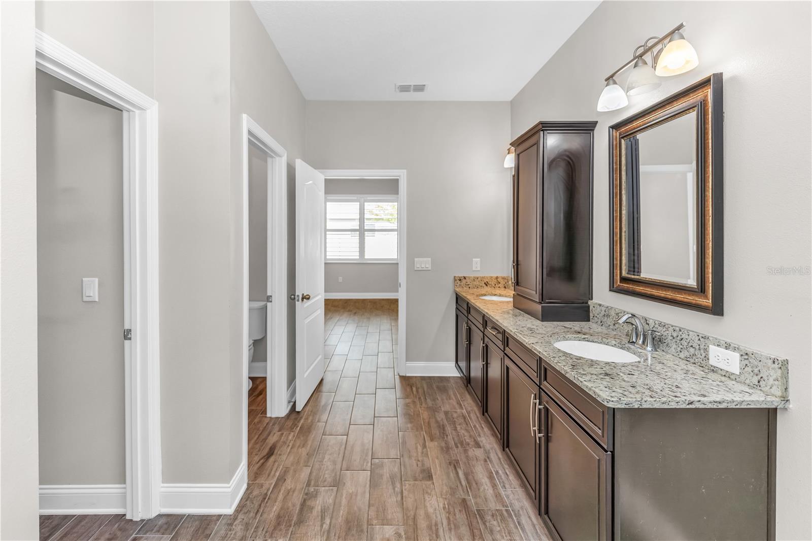 LUKAS LANDING - Residential