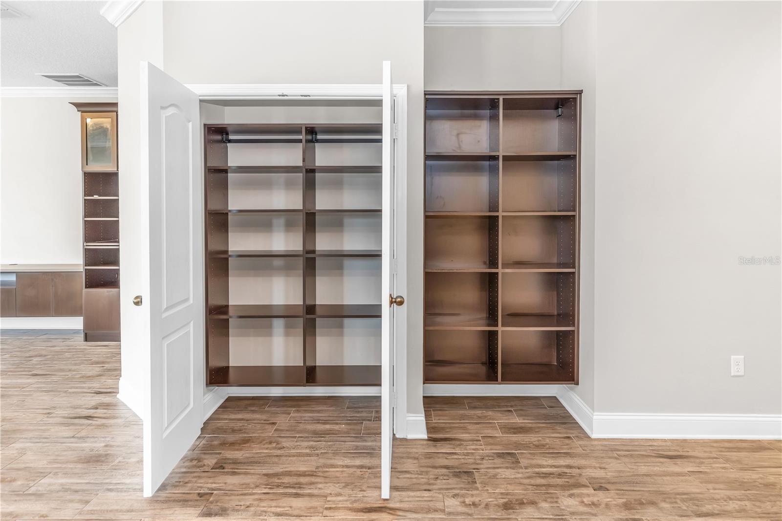 LUKAS LANDING - Residential