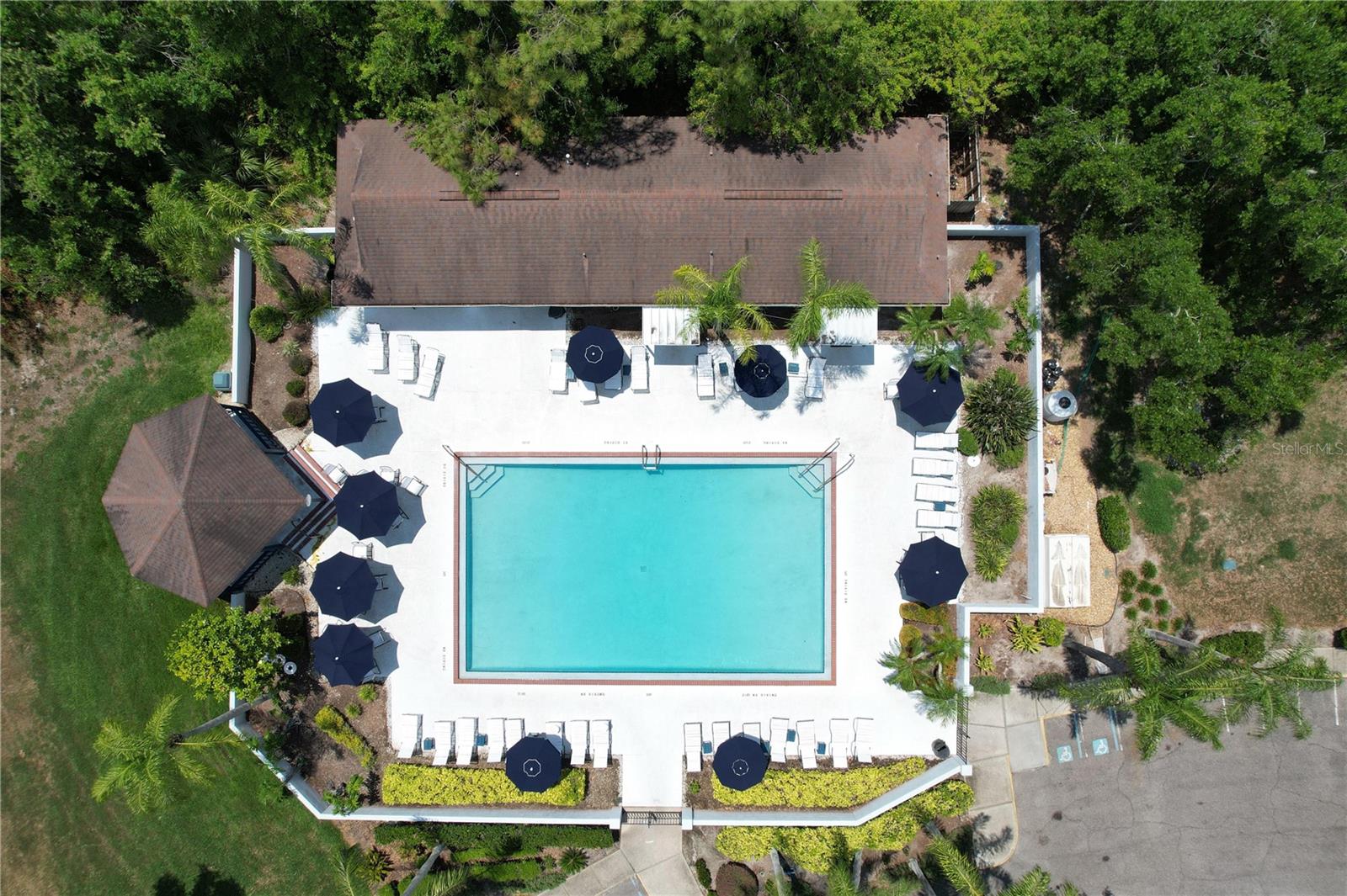 NANTUCKET III CONDO - Residential