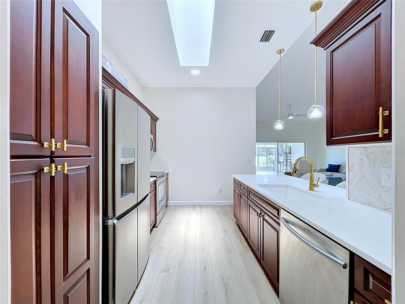 NANTUCKET III CONDO - Residential