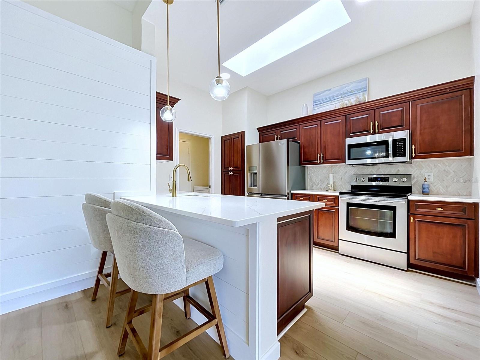 NANTUCKET III CONDO - Residential