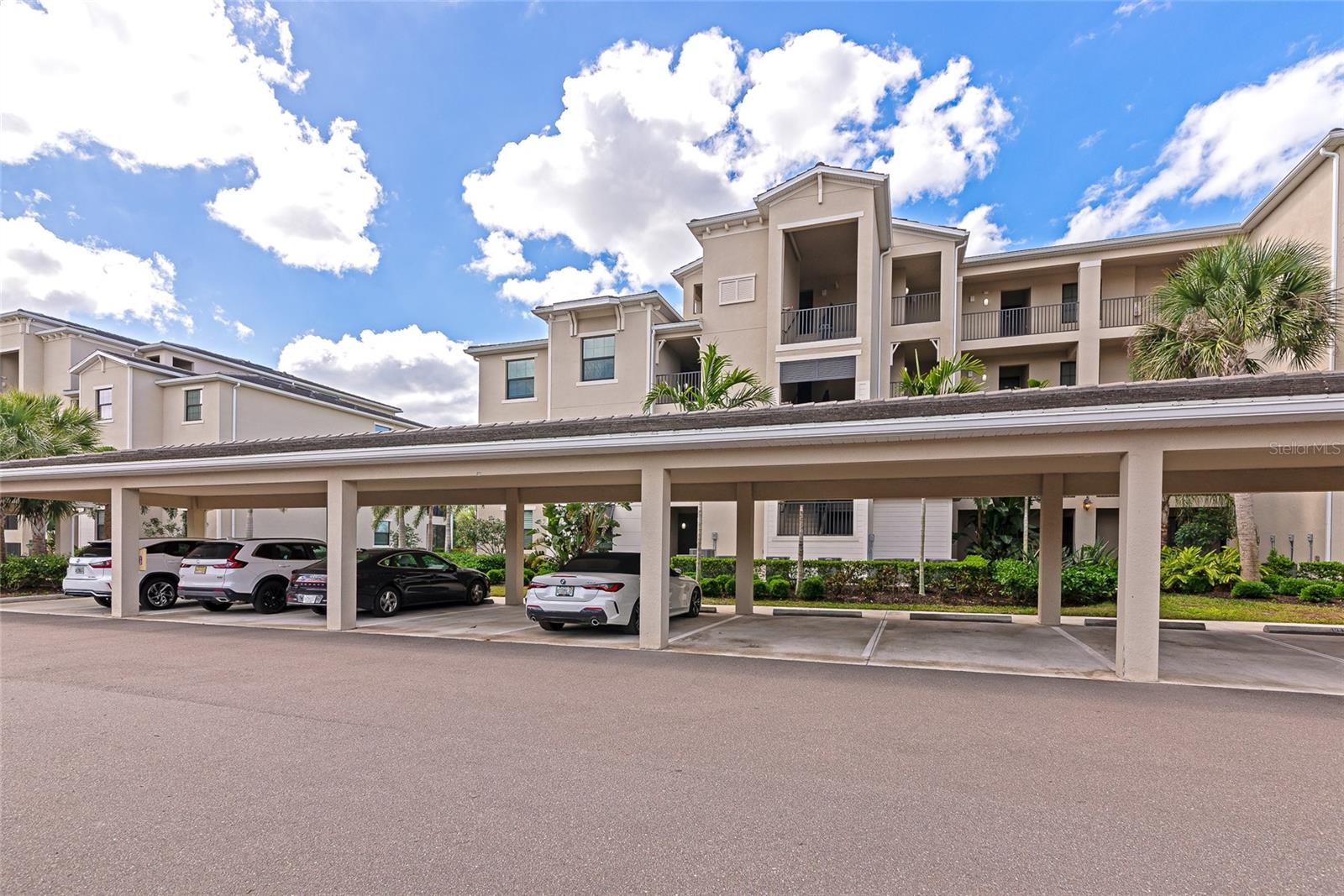 LAKEWOOD NATIONAL - Residential