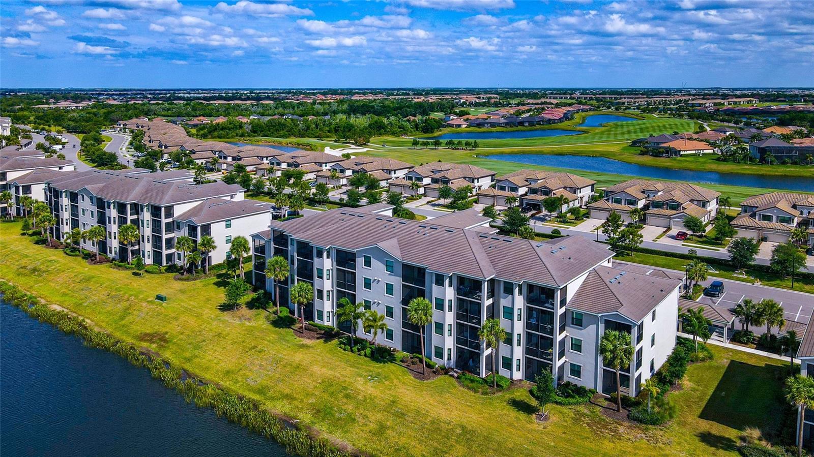 LAKEWOOD NATIONAL - Residential