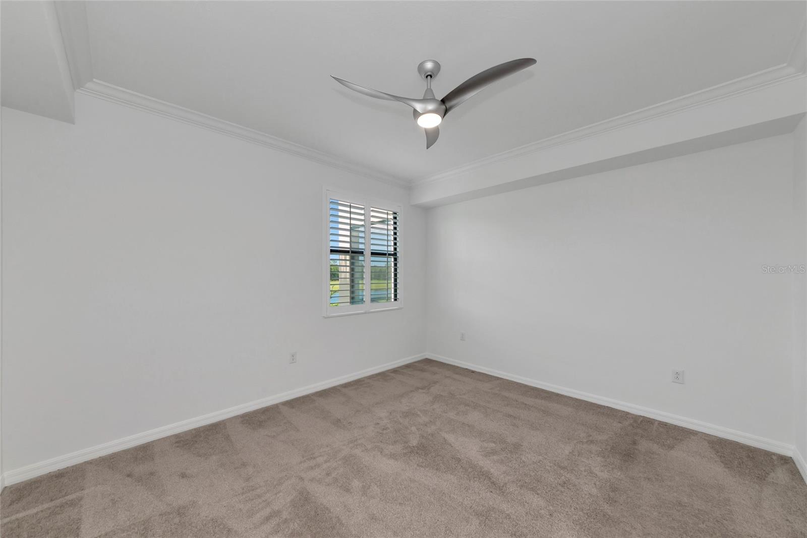 LAKEWOOD NATIONAL - Residential
