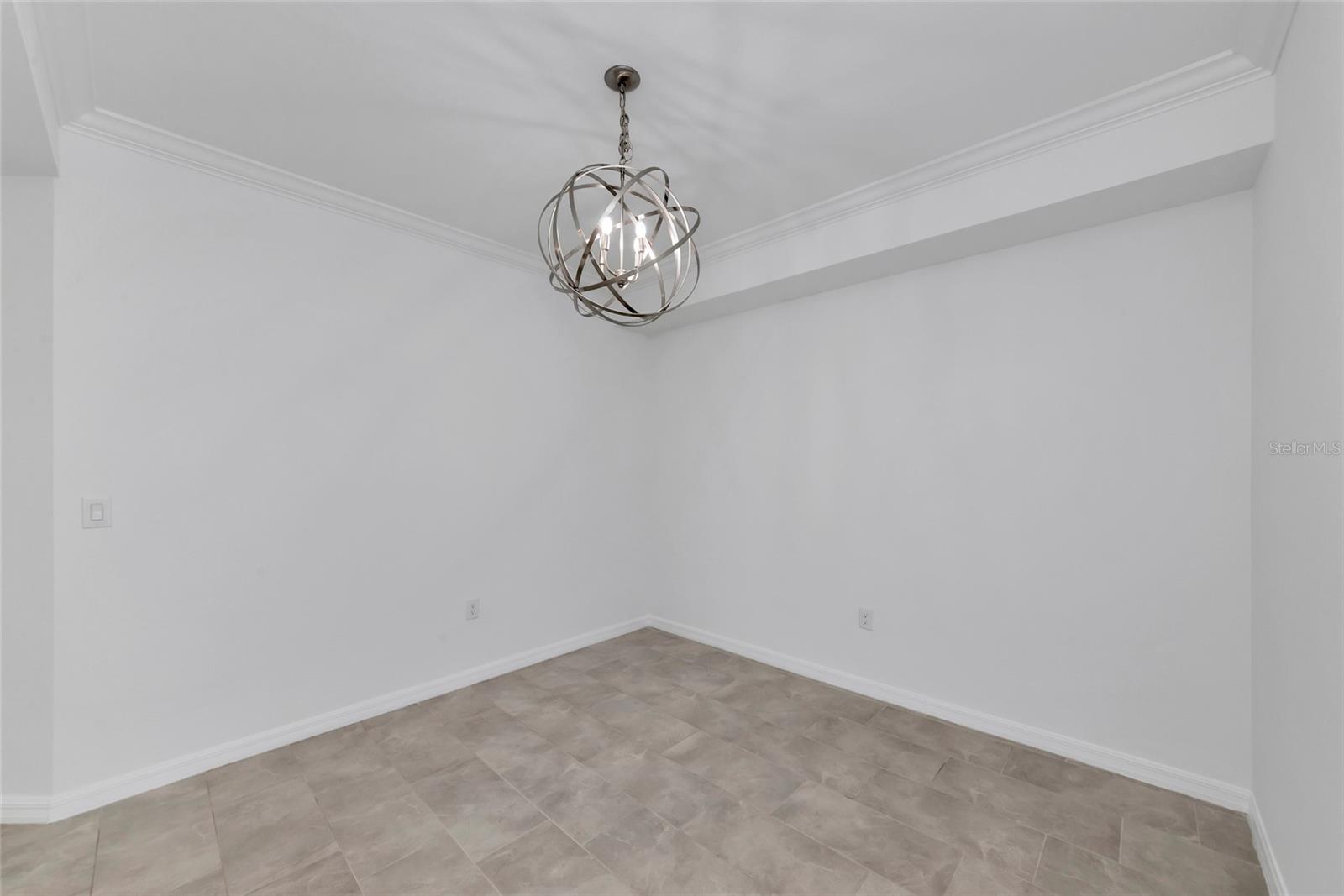 LAKEWOOD NATIONAL - Residential