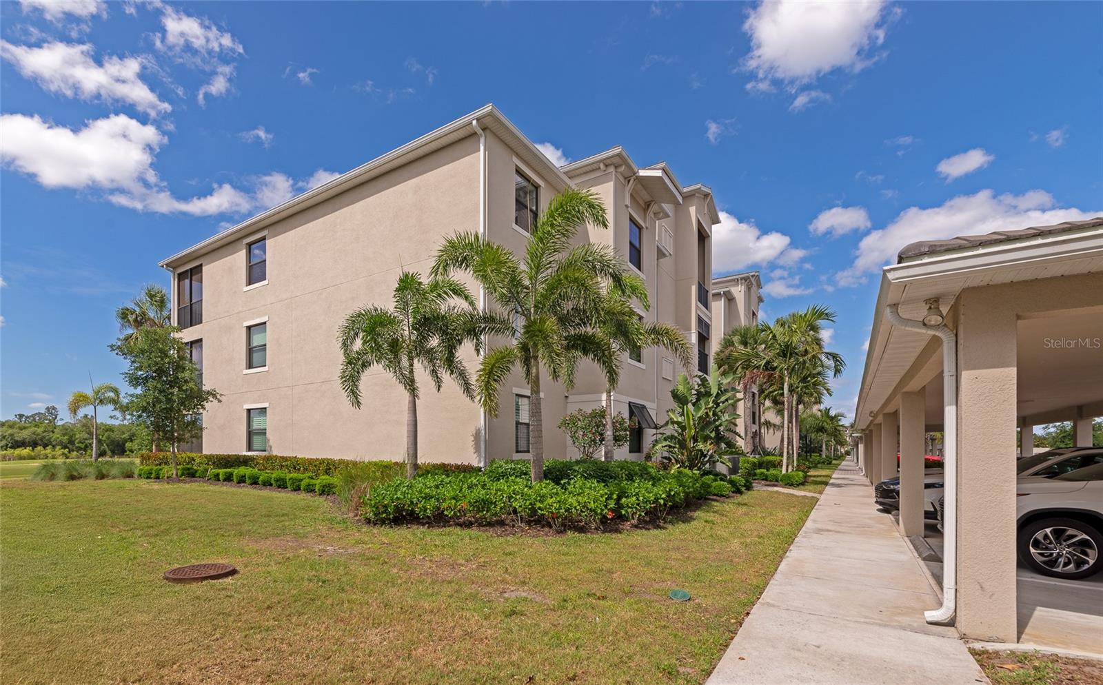 LAKEWOOD NATIONAL - Residential
