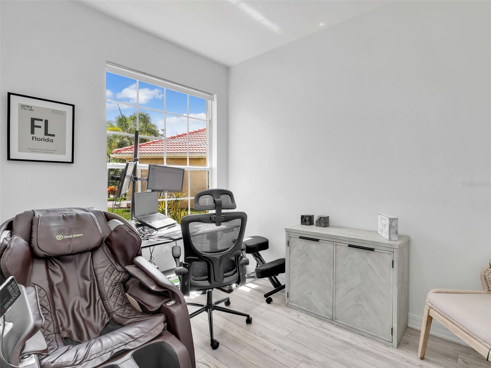 SATURNIA LAKES 1 - Residential