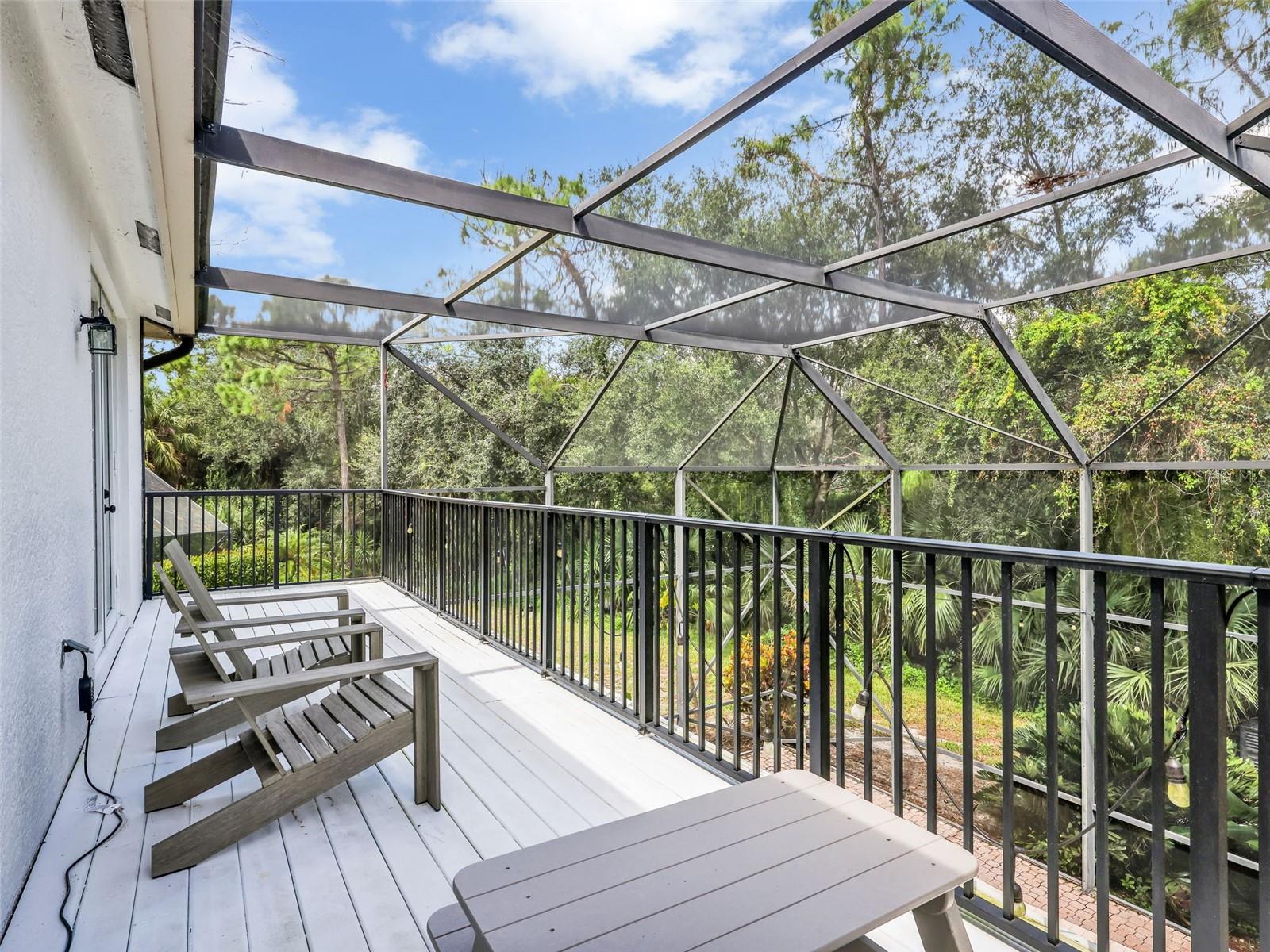 SATURNIA LAKES 1 - Residential