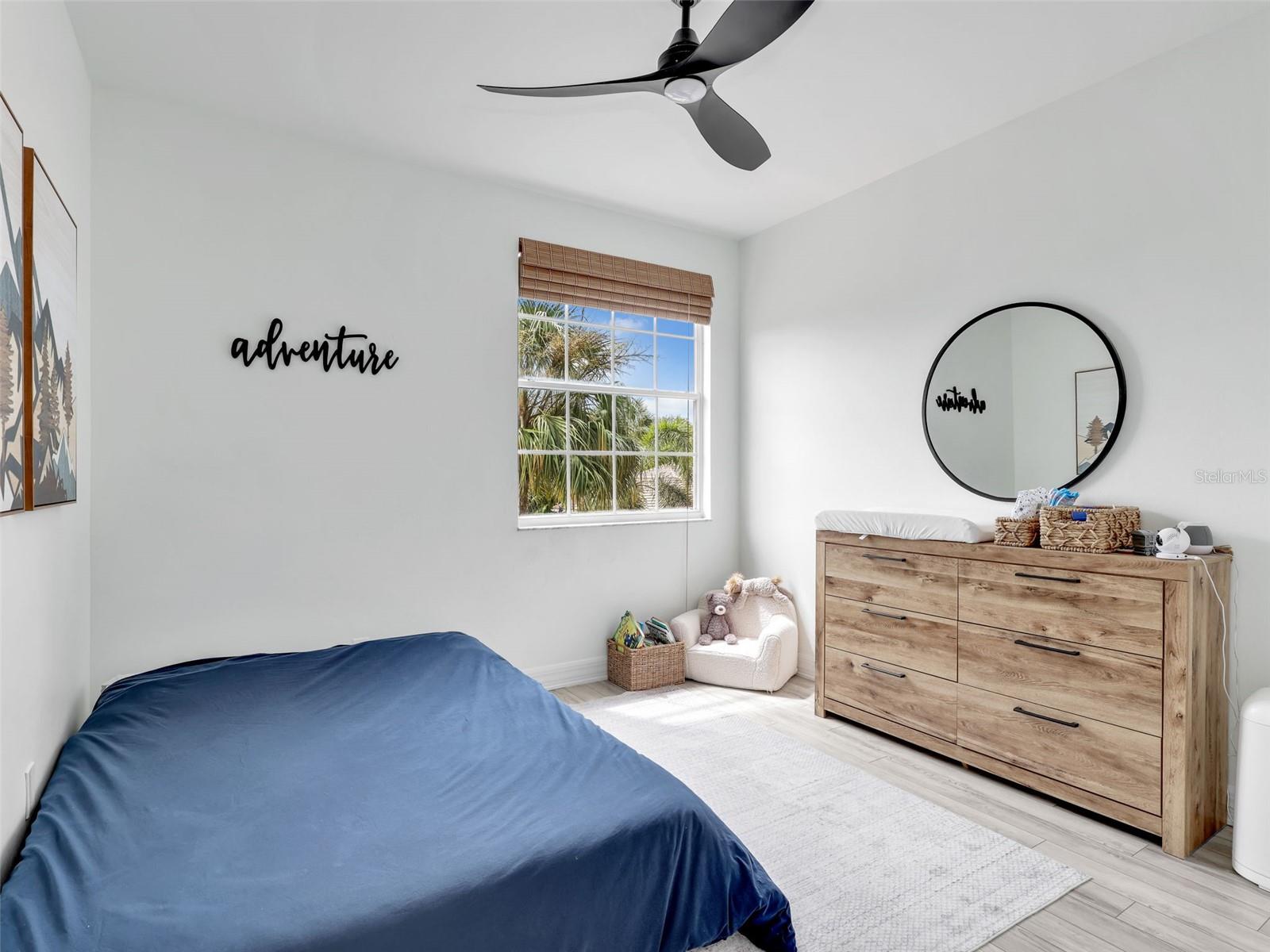 SATURNIA LAKES 1 - Residential