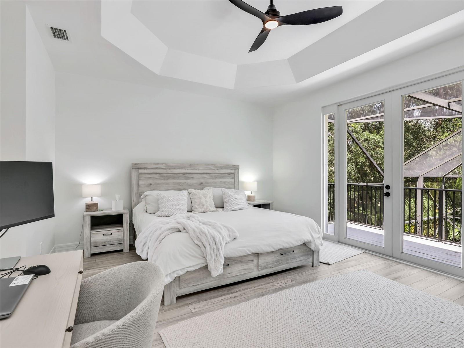 SATURNIA LAKES 1 - Residential