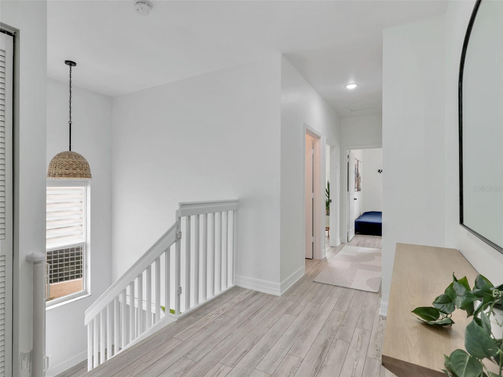 SATURNIA LAKES 1 - Residential