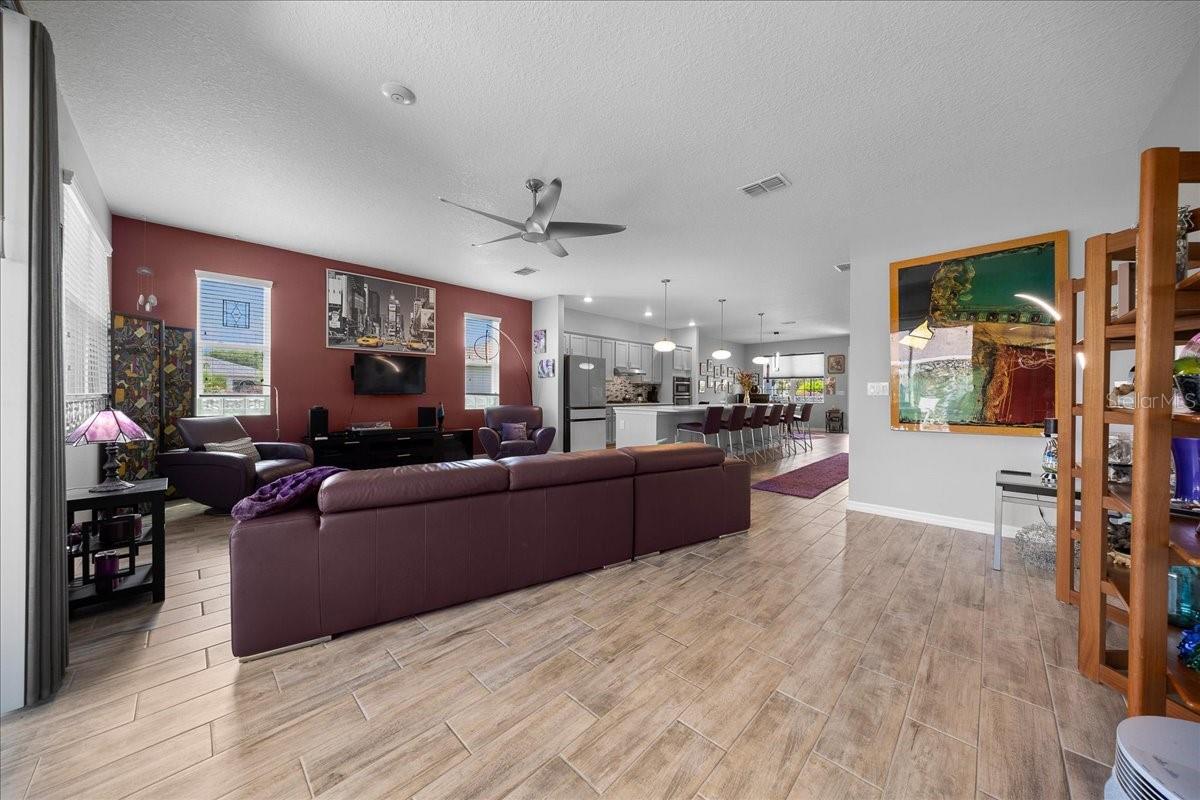 INDIGO EAST - Residential