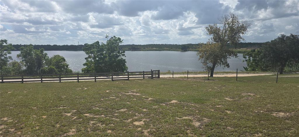 Photo of 206 Lake Ida Rd, Frostproof, FL 33843 (MLS # K4903116)