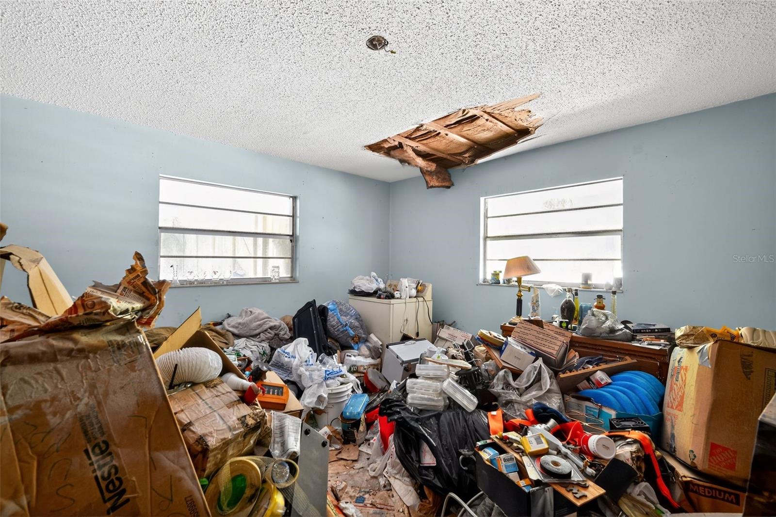 HOURGLASS LAKE SUB - Residential