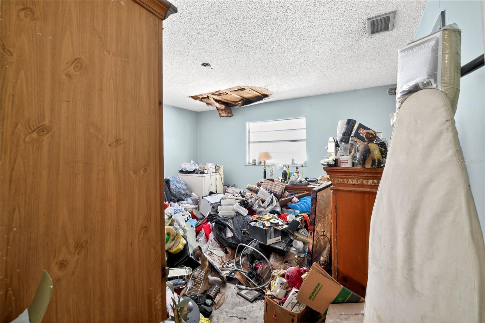 HOURGLASS LAKE SUB - Residential