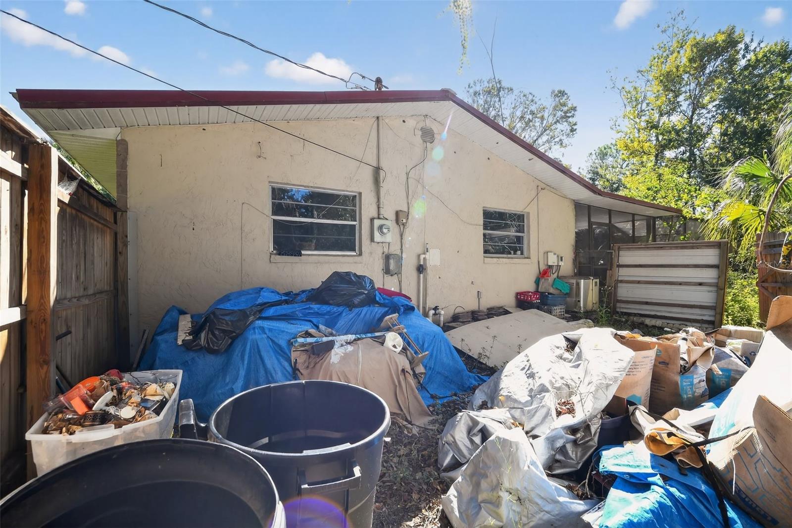 HOURGLASS LAKE SUB - Residential