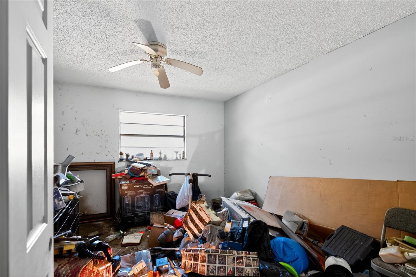 HOURGLASS LAKE SUB - Residential