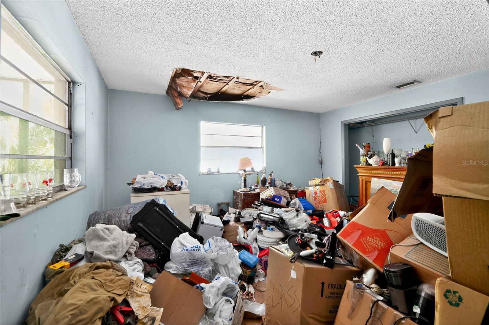 HOURGLASS LAKE SUB - Residential