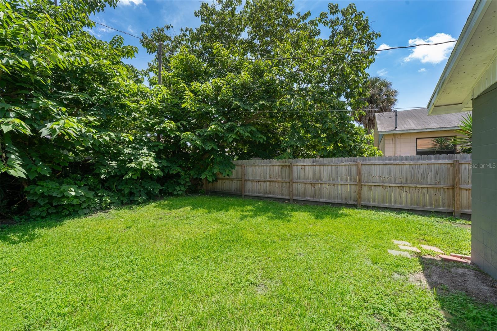 PELHAM PARK 1ST ADD - Residential Income