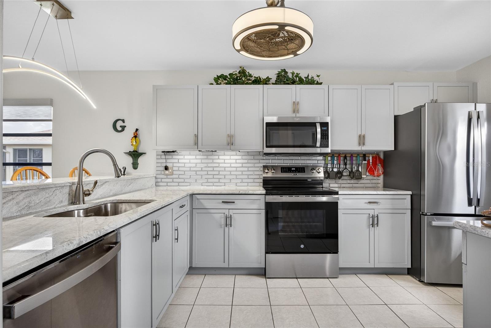 175 KINGS HIGHWAY 738, PUNTA GORDA, FL, 33983 4 175 KINGS HIGHWAY 738