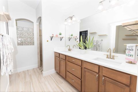 Tiny photo for 2057 E C 462, Wildwood, FL 34785 (MLS # G5112511)
