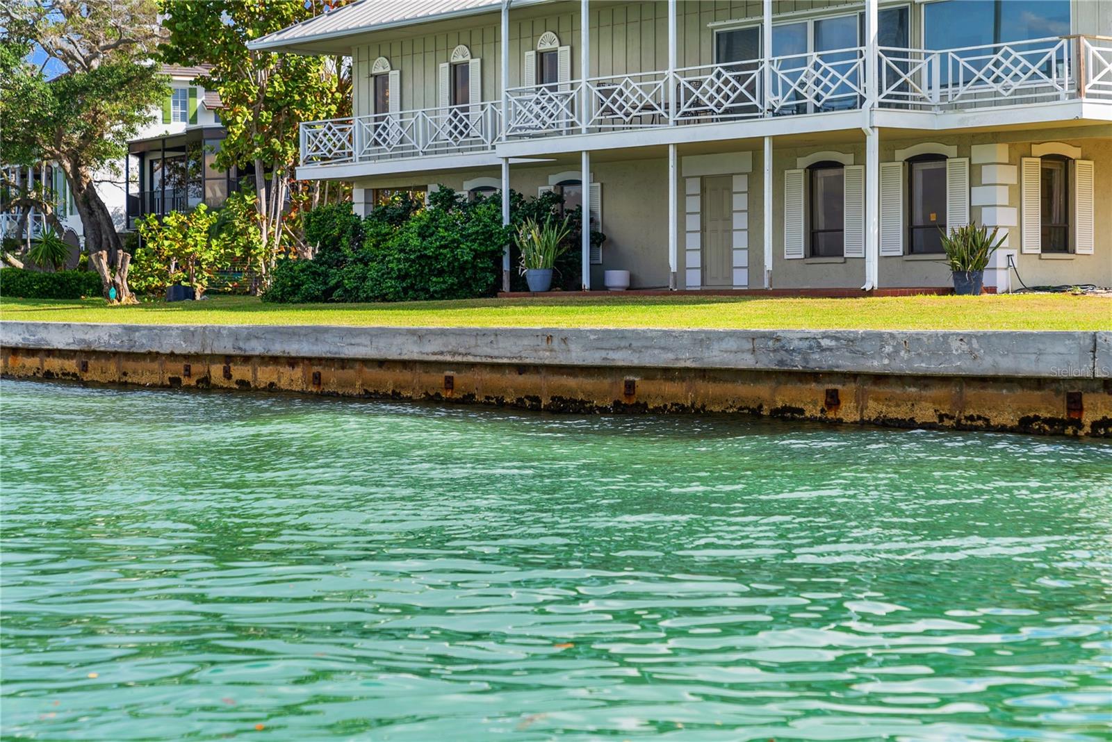 BAY ISLAND - Residential