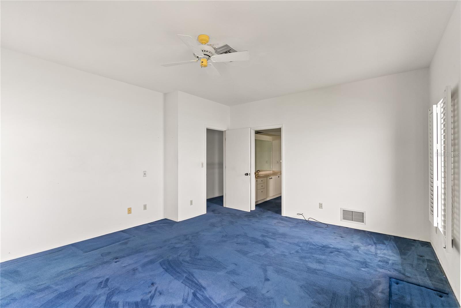 BAY ISLAND - Residential