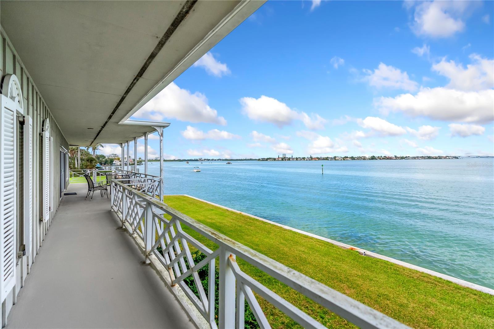 BAY ISLAND - Residential