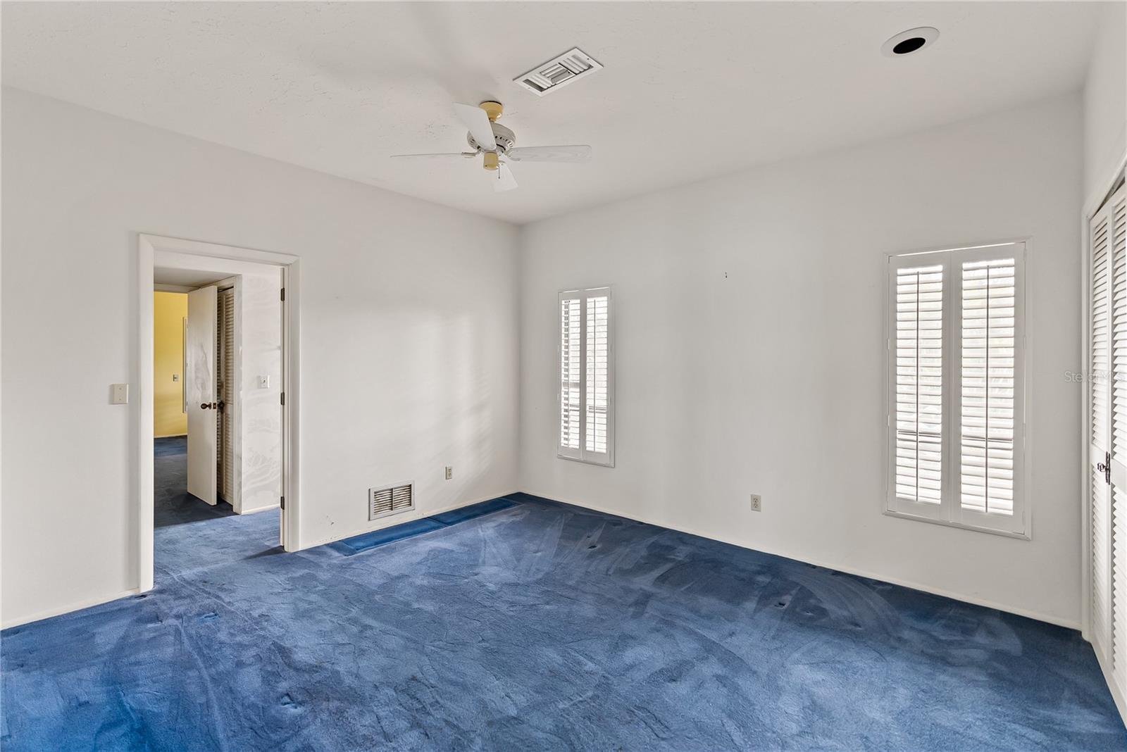 BAY ISLAND - Residential