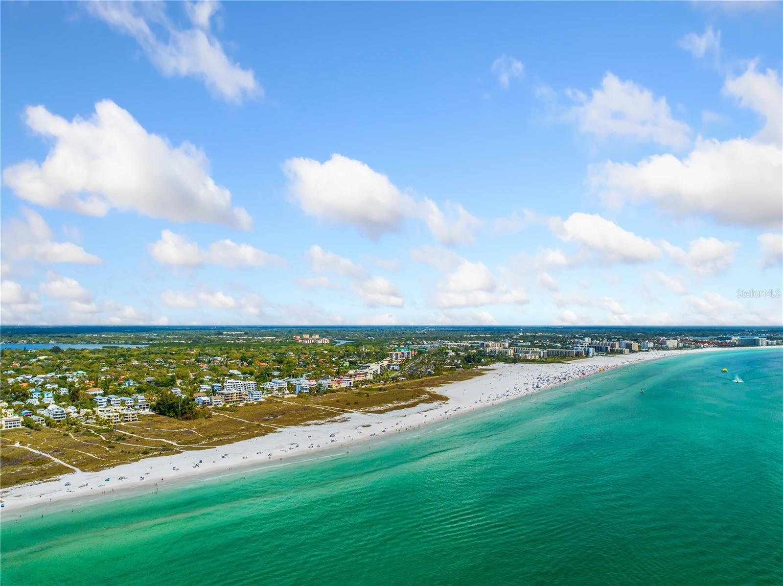 BAY ISLAND - Residential