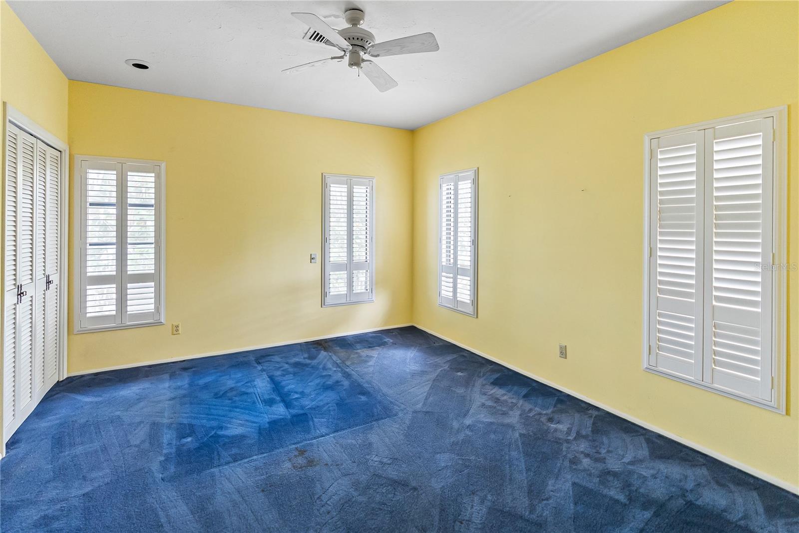 BAY ISLAND - Residential