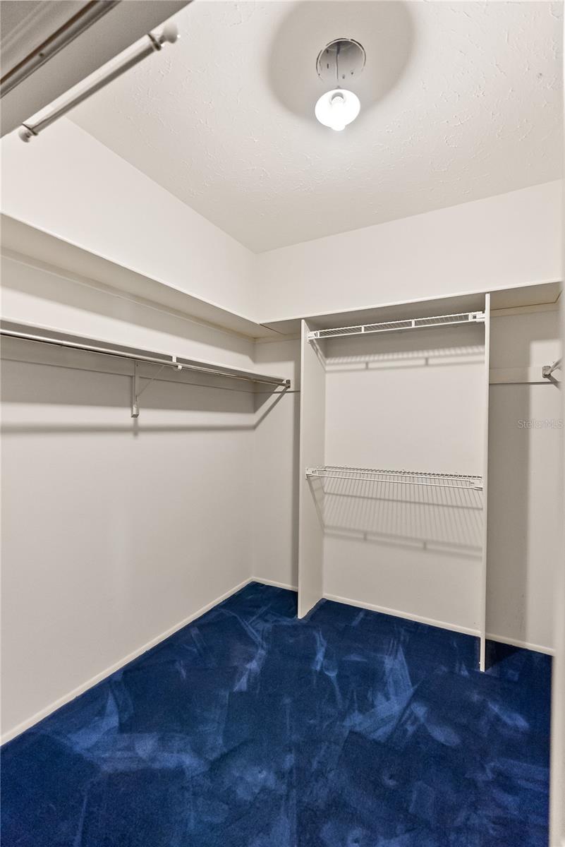 BAY ISLAND - Residential