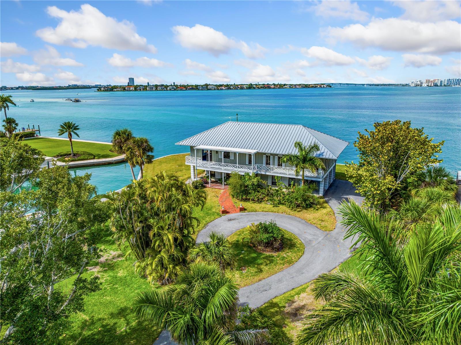 BAY ISLAND - Residential