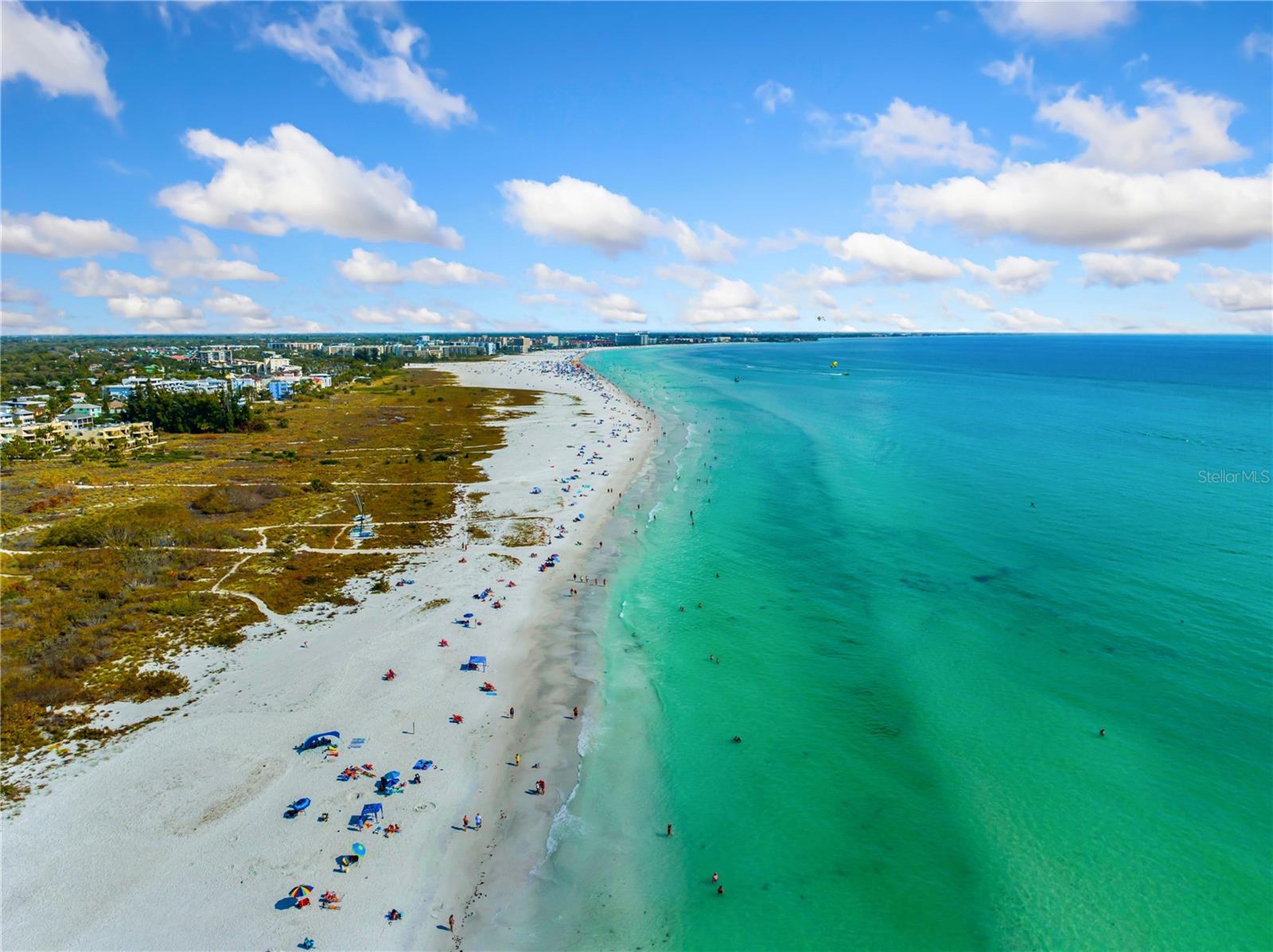 BAY ISLAND - Residential