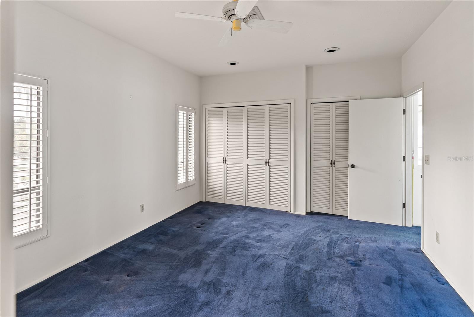 BAY ISLAND - Residential